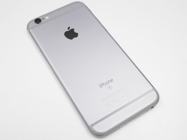 iPhone 6s スペースグレイ